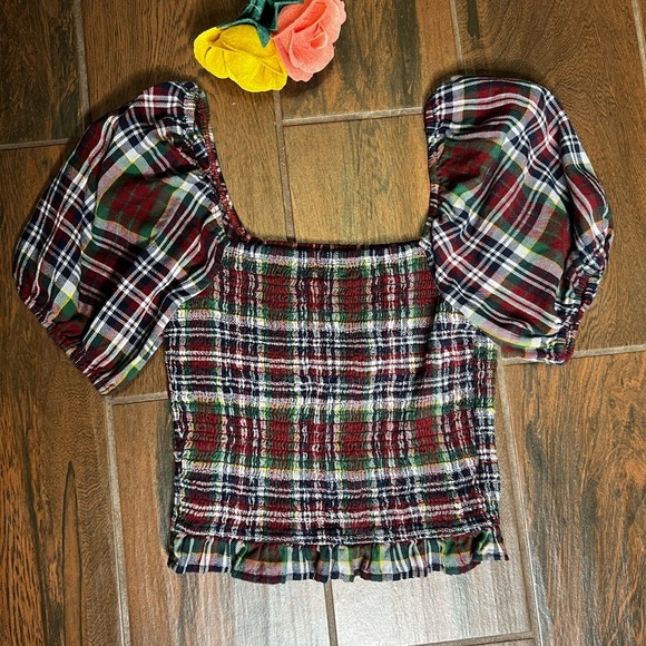 American Eagle Plaid Crop Top Puffy Sleeves - Picture 4 of 4